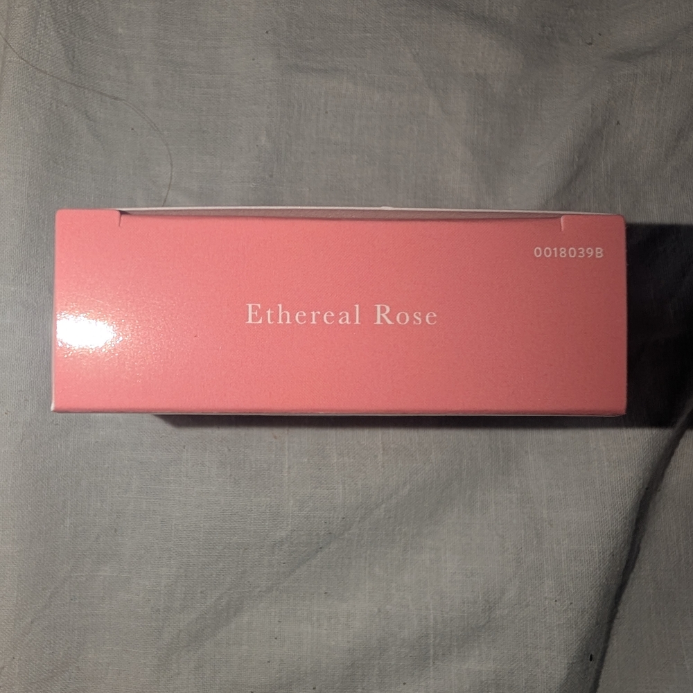 Laura Geller Baked Blush-N-Brighten in Marbleized Pink